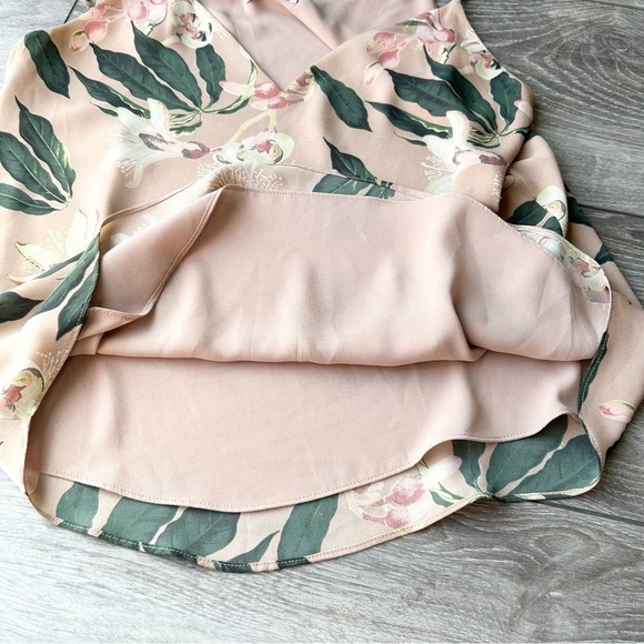 Aritzia Babaton Everly Floral Camisole In  Roebuck Salmao - Picture 10 of 16